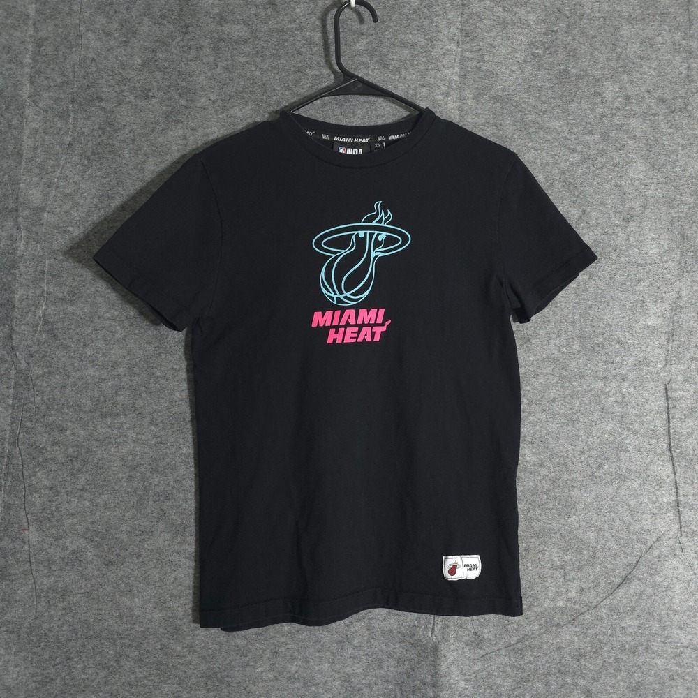 Miami Heat Shirt Youth XS Primark Black Short Sleeve Graphic Sports NBA Logo